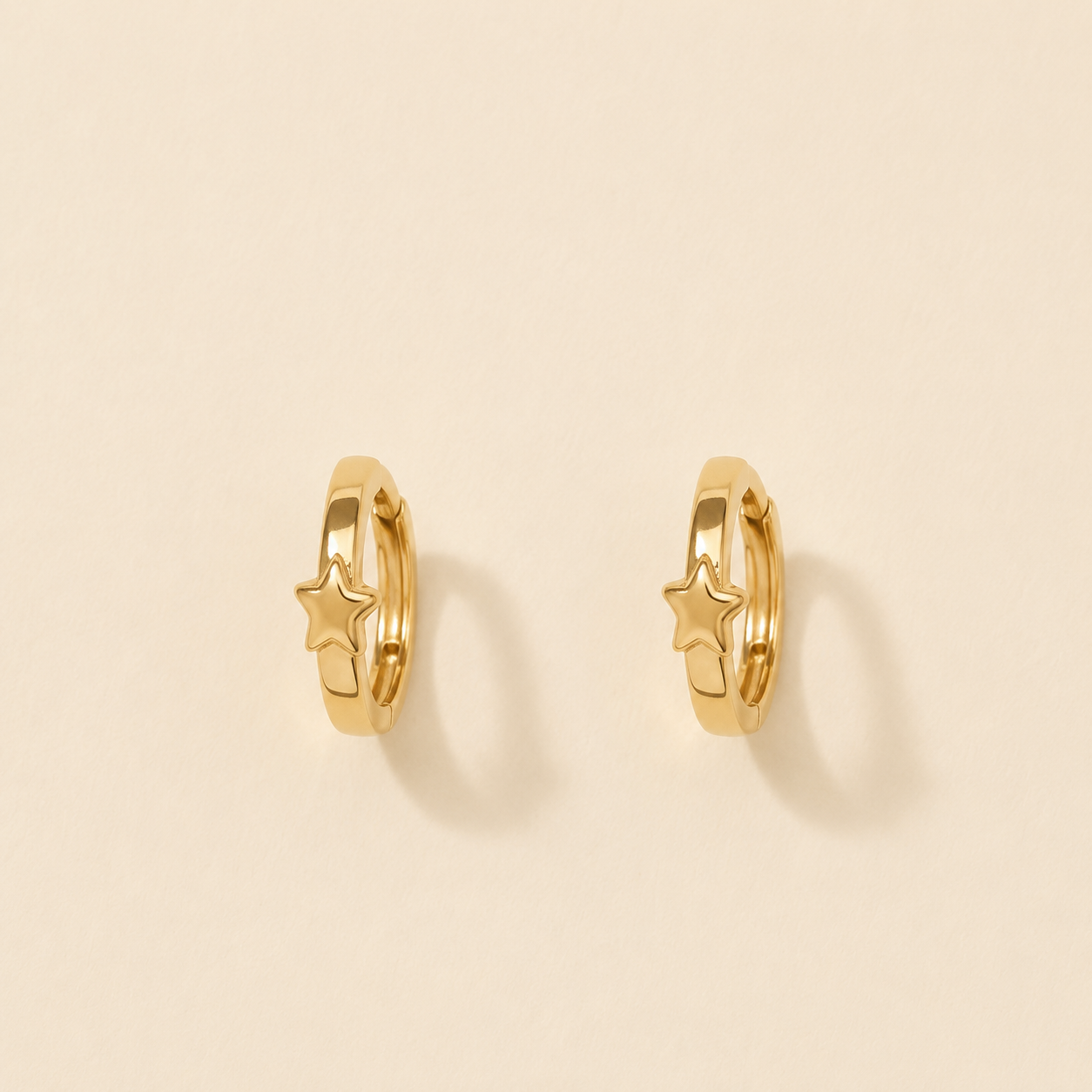 Gold Star Motif Mini Huggie Hoop Earrings