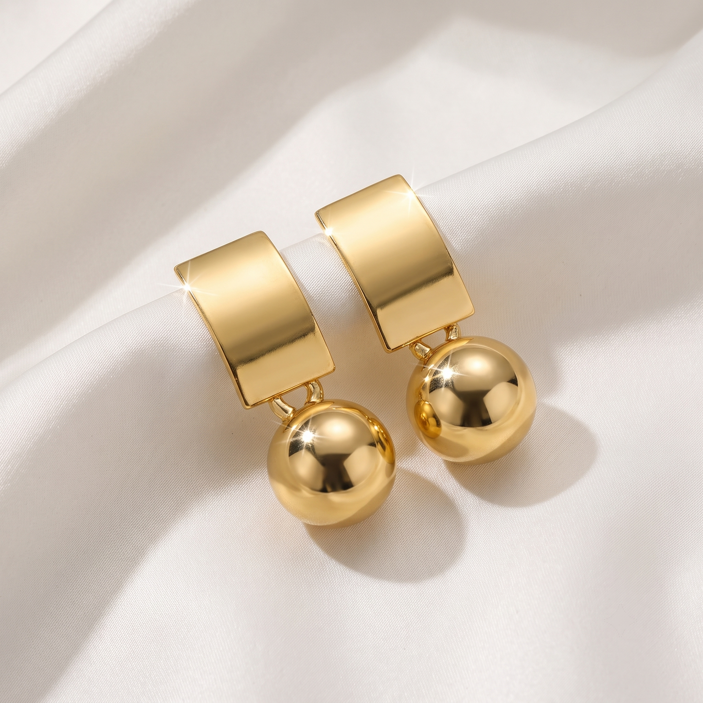 Polished Gold Curved Rectangle & Sphere Drop